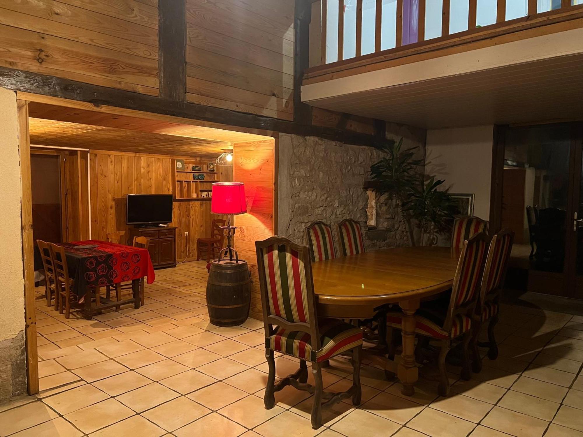 Aux Songes D'Elise Apartment Belmont  Luaran gambar