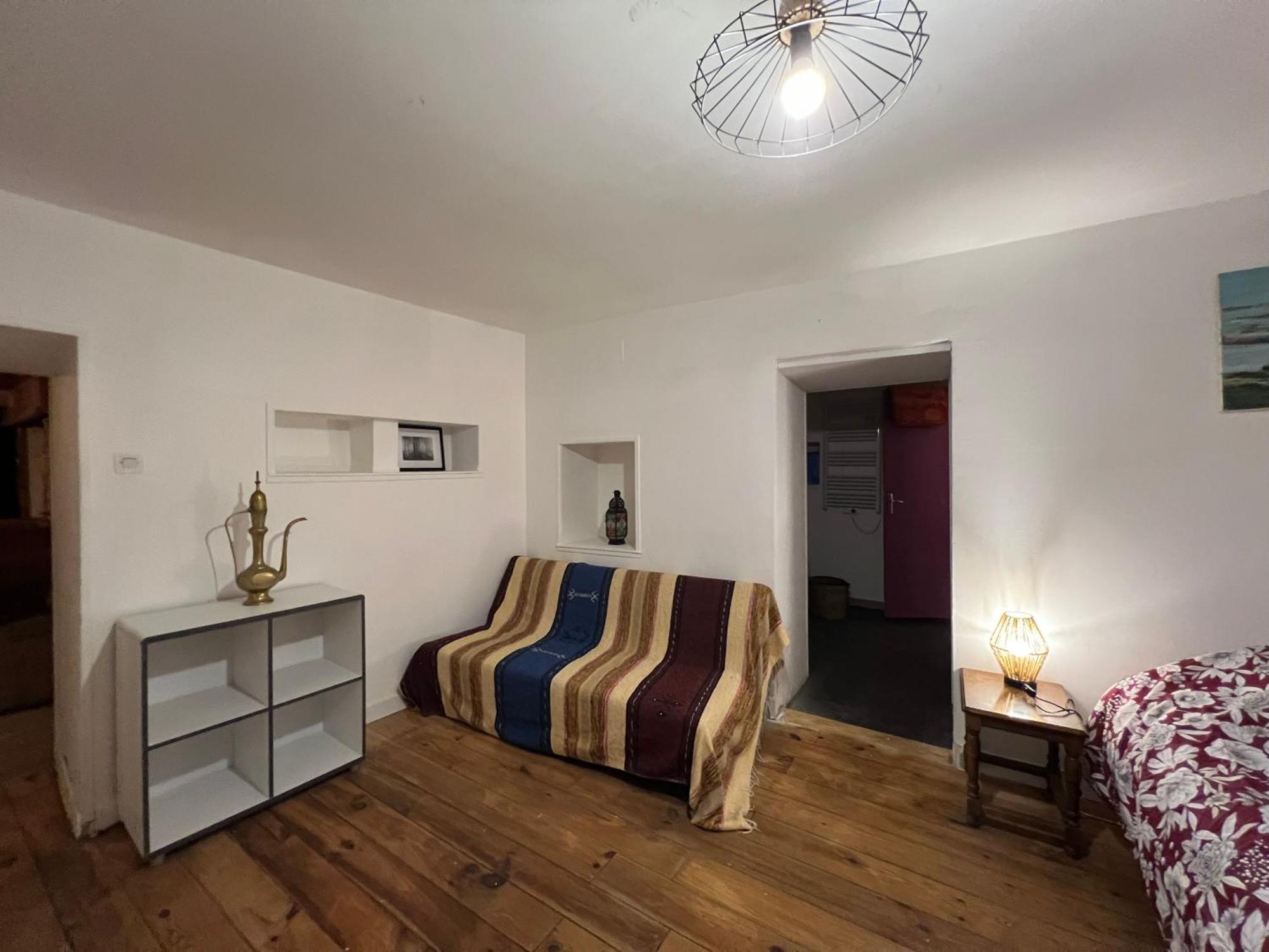 Aux Songes D'Elise Apartment Belmont  Luaran gambar